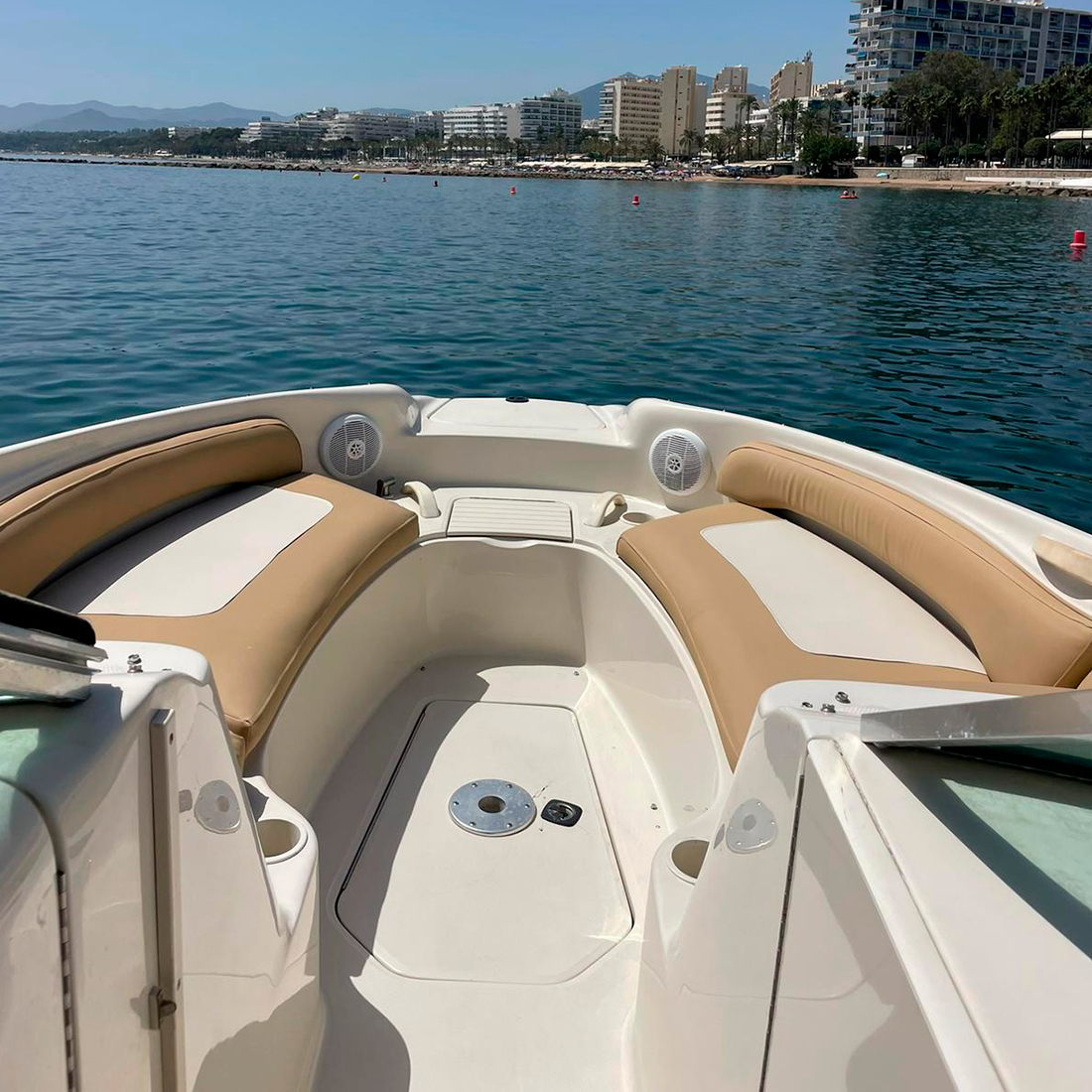 vistas desde barco para alquilar en Marbella